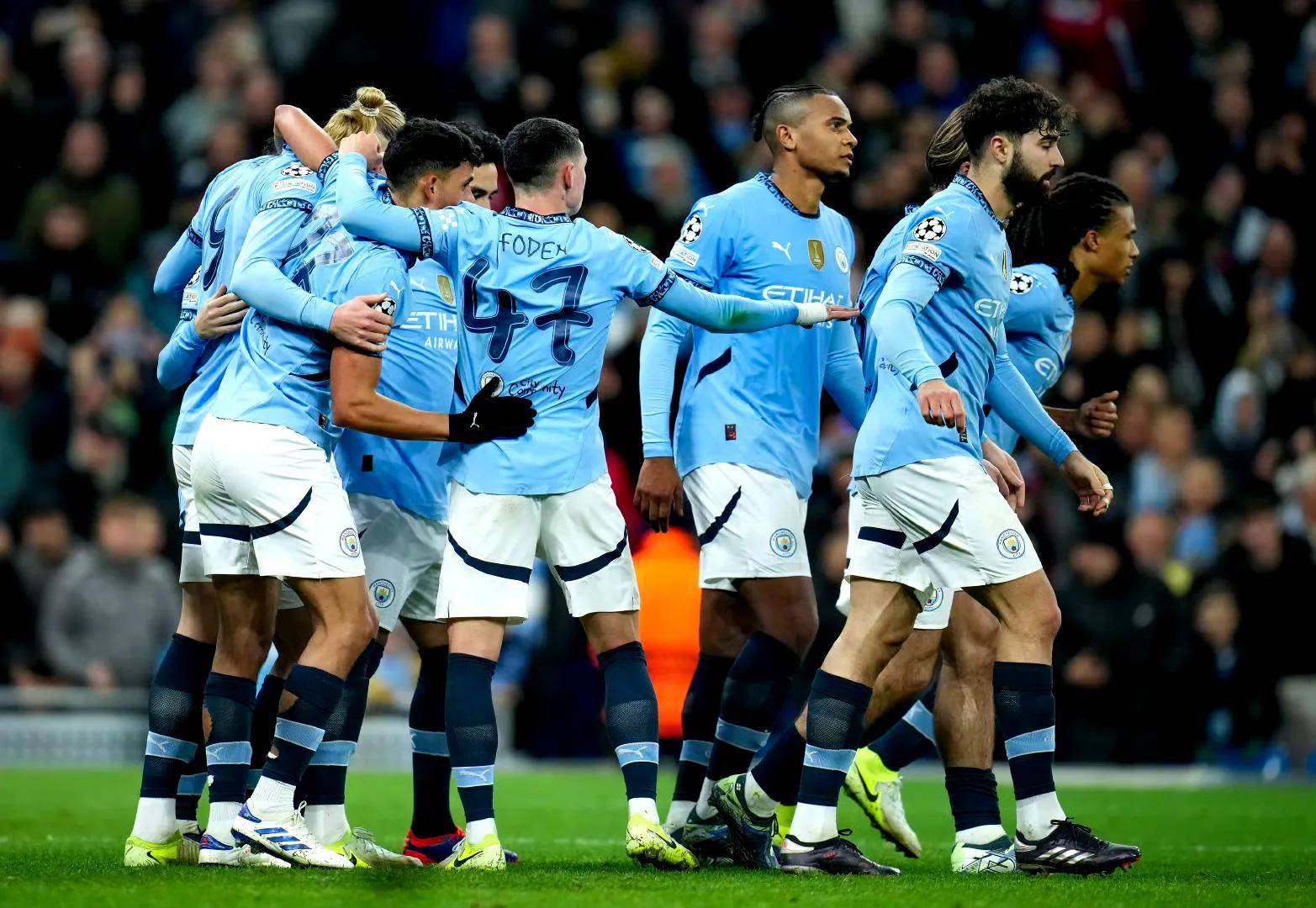 关于风云突变多特蒙德今夜调整名单，荷甲版图或变，球迷炸锅，团队化学反应显著的信息